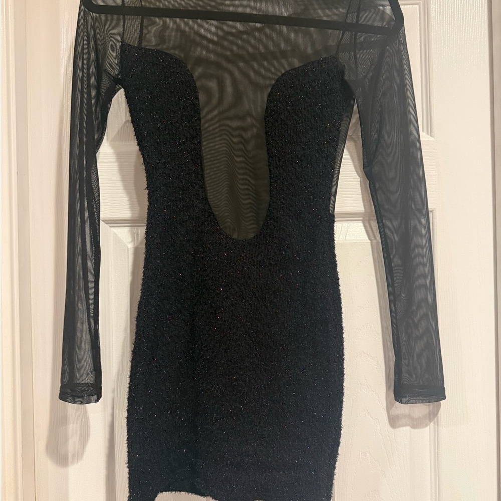 M Elegant Black Sheer Sleeve Dress